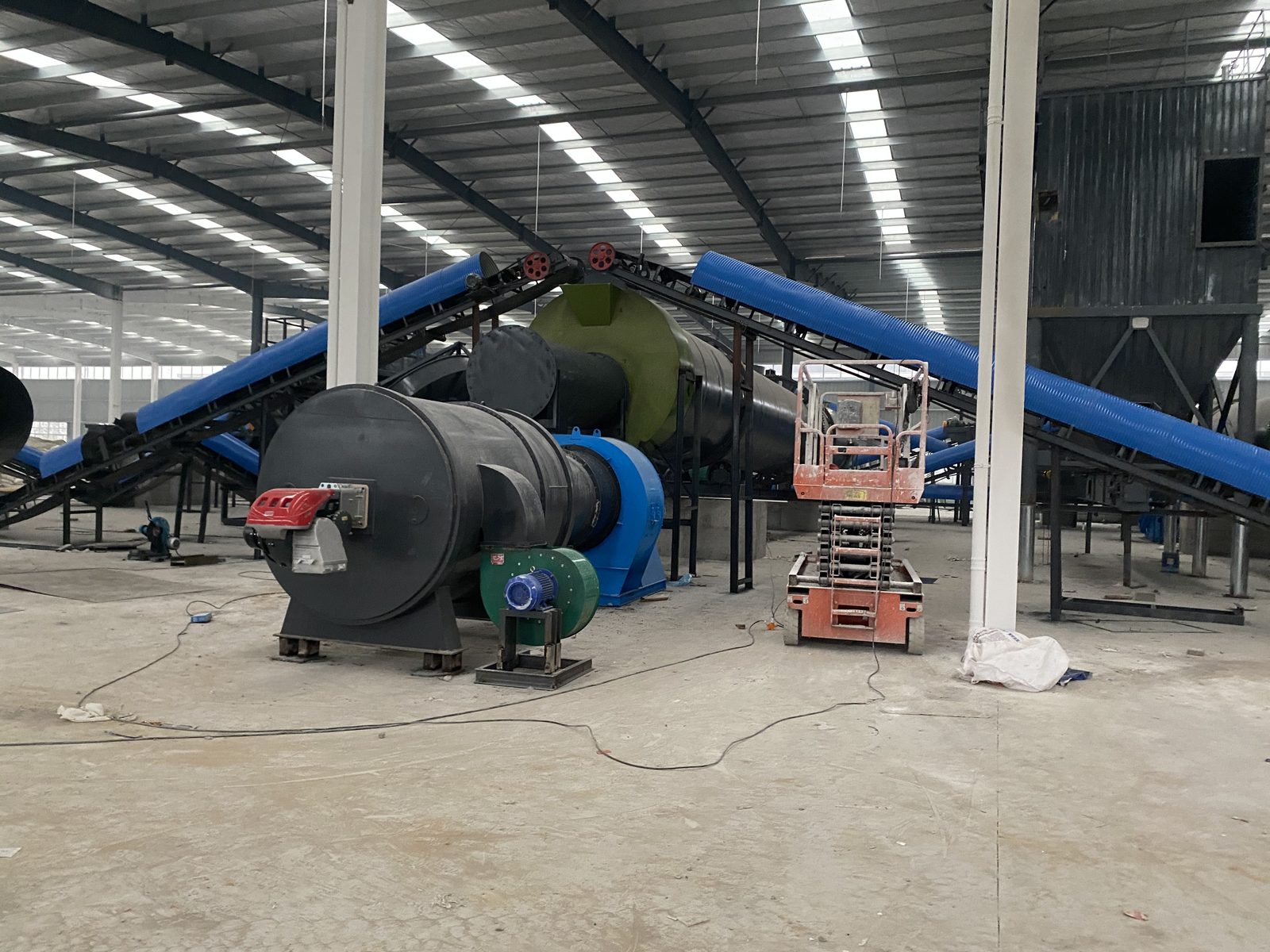 Cow dung processing line with separation and composting equipment