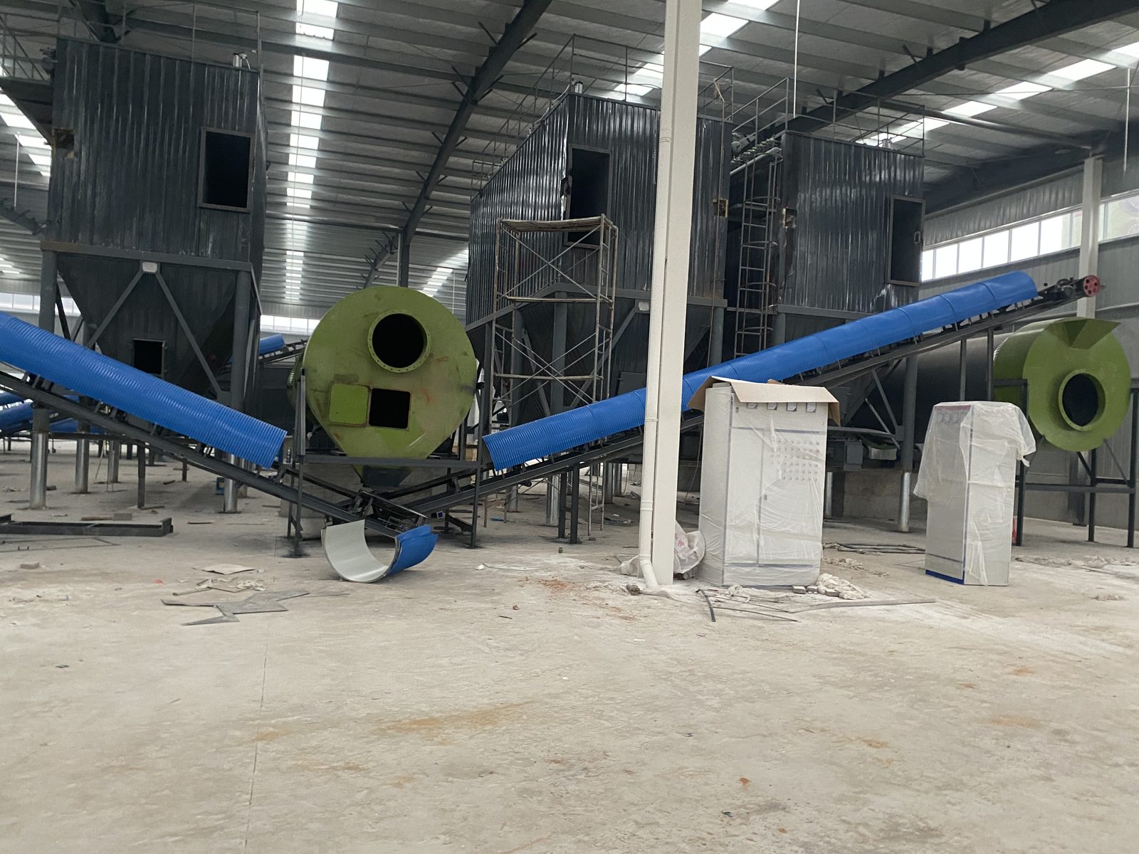 Manure fertilizer plant equipment line