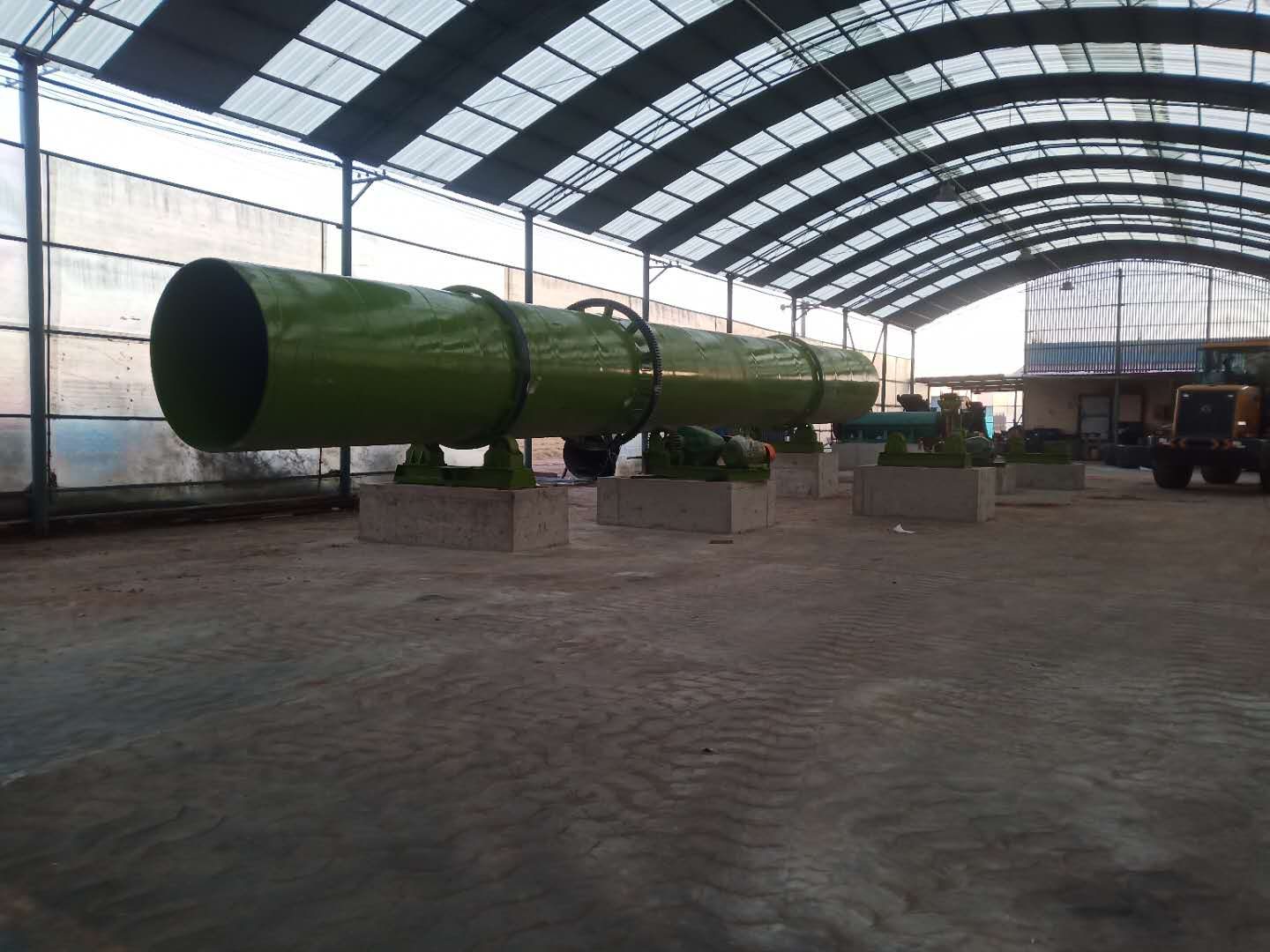Installation site of an organic fertilizer plant during erection