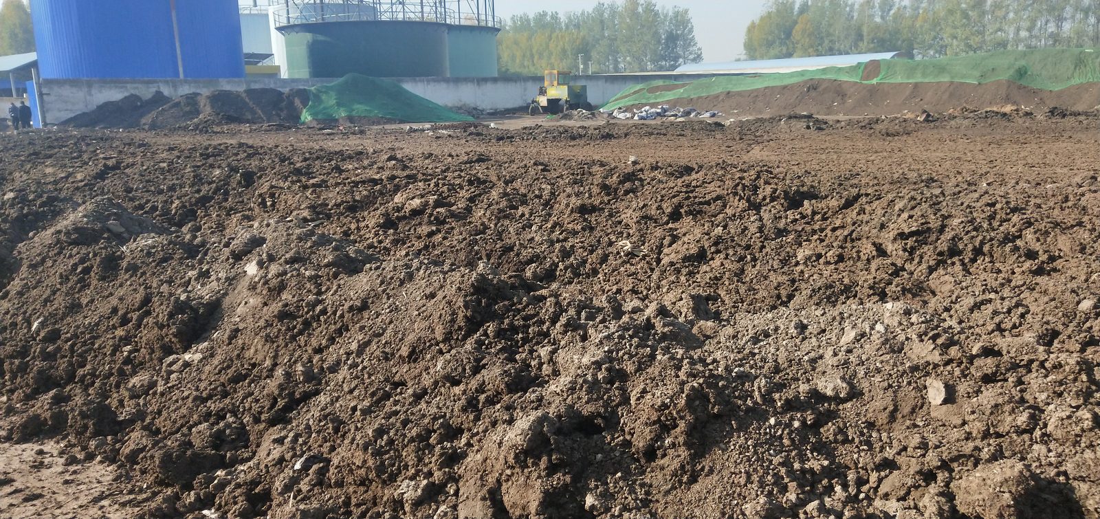 Poultry manure composting facility