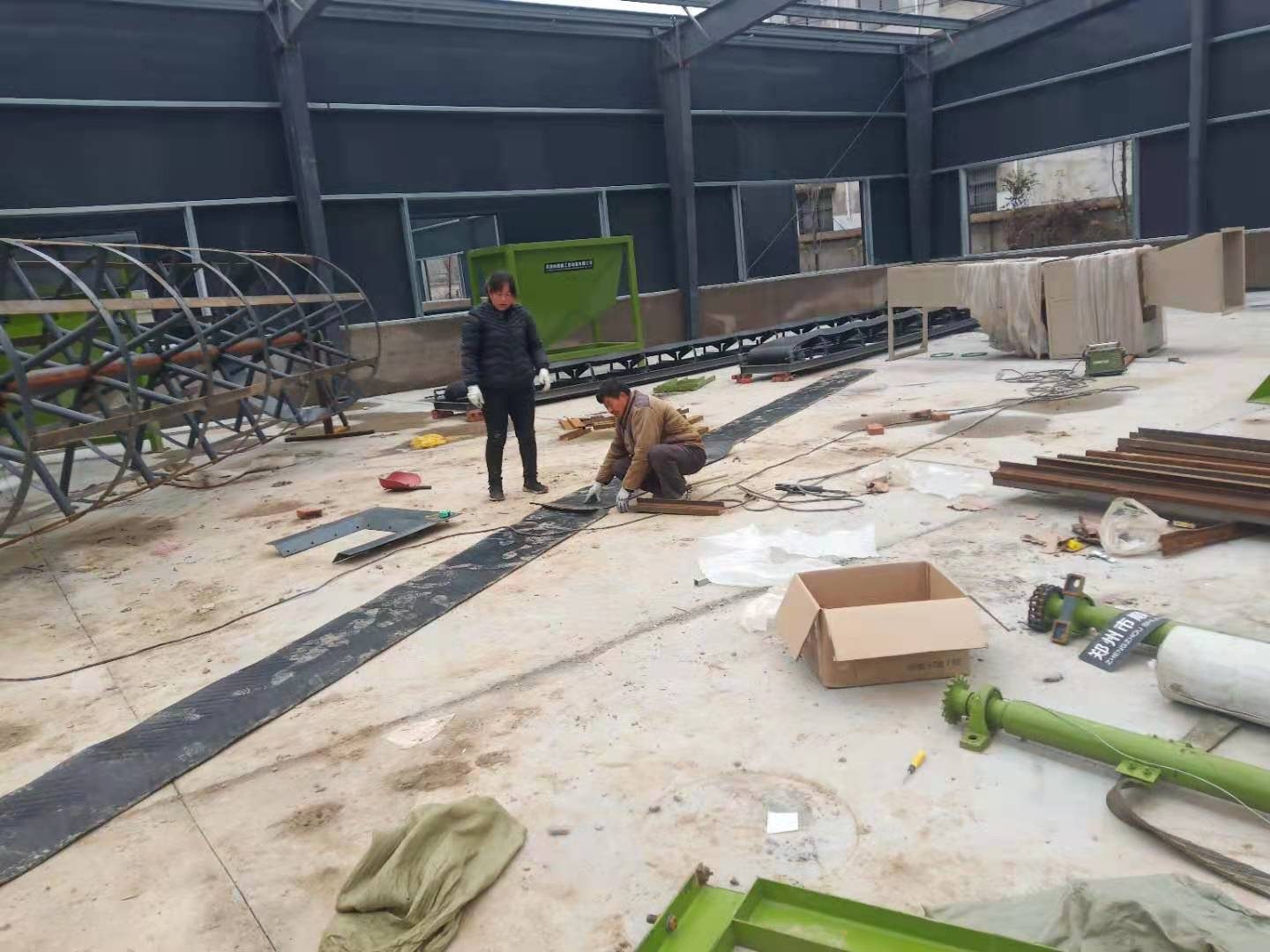 Small scale organic fertilizer production plant
